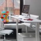 Humanscale, Float