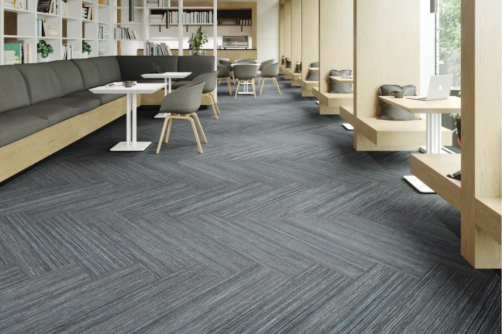 LVT
