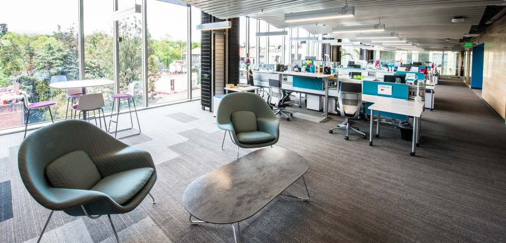 Empresa líder en tecnología - Lounch Google