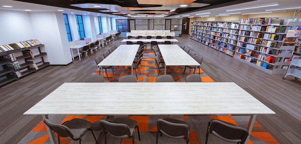 Universidad Anáhuac Querétaro - Biblioteca.
