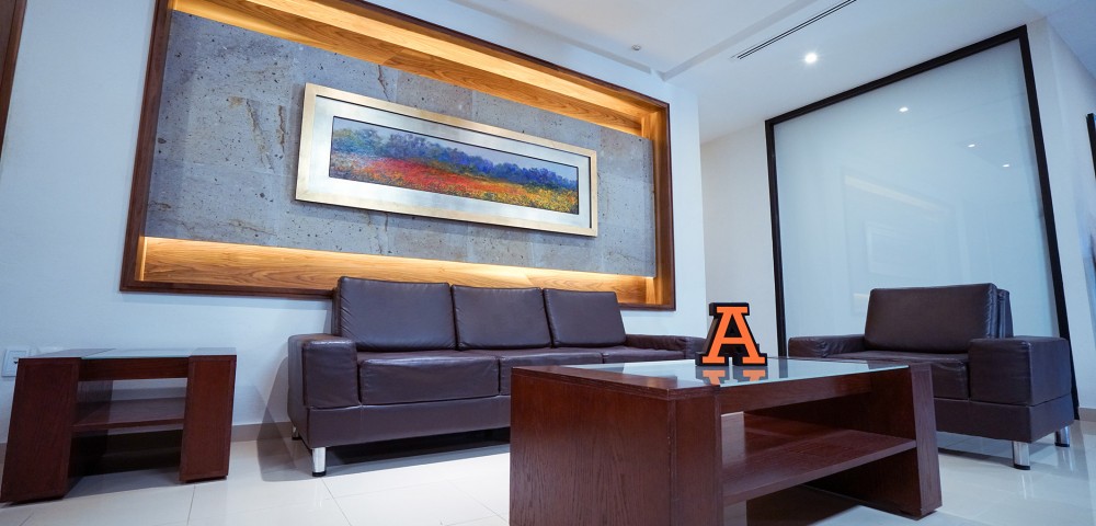 Universidad Anáhuac Querétaro - Recepción