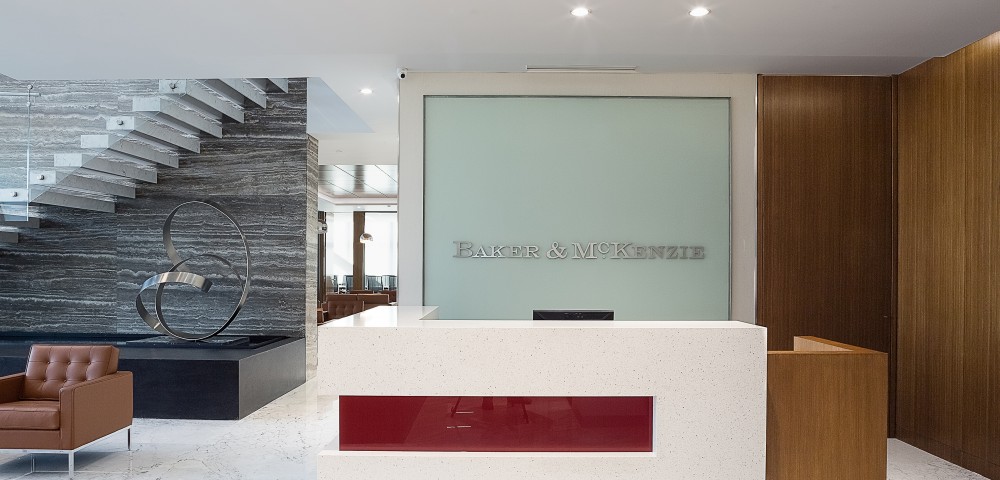 Baker & Mckenzie - Recepción