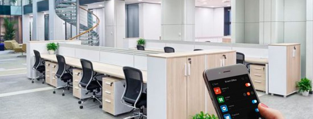 Edificios inteligentes, opción para atraer empleados a oficinas